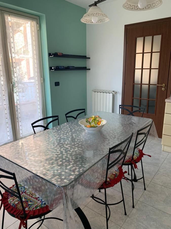 Torrevarata Vacanze Villa Santa Teresa Di Riva Bagian luar foto