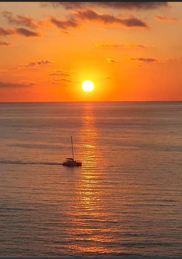 Torrevarata Vacanze Villa Santa Teresa Di Riva Bagian luar foto